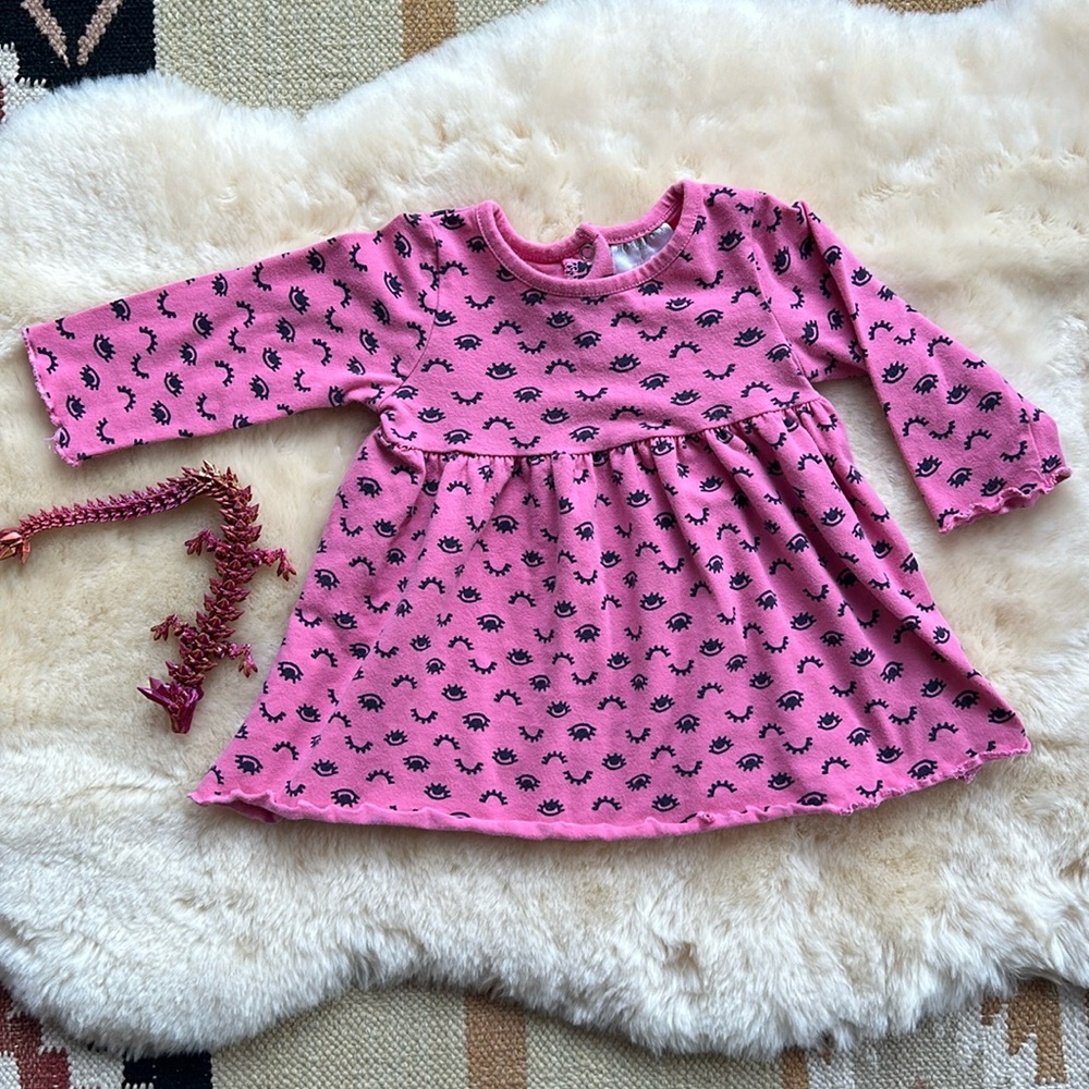 Rosie Pope Baby 6-9month watchful eye design pink and navy print